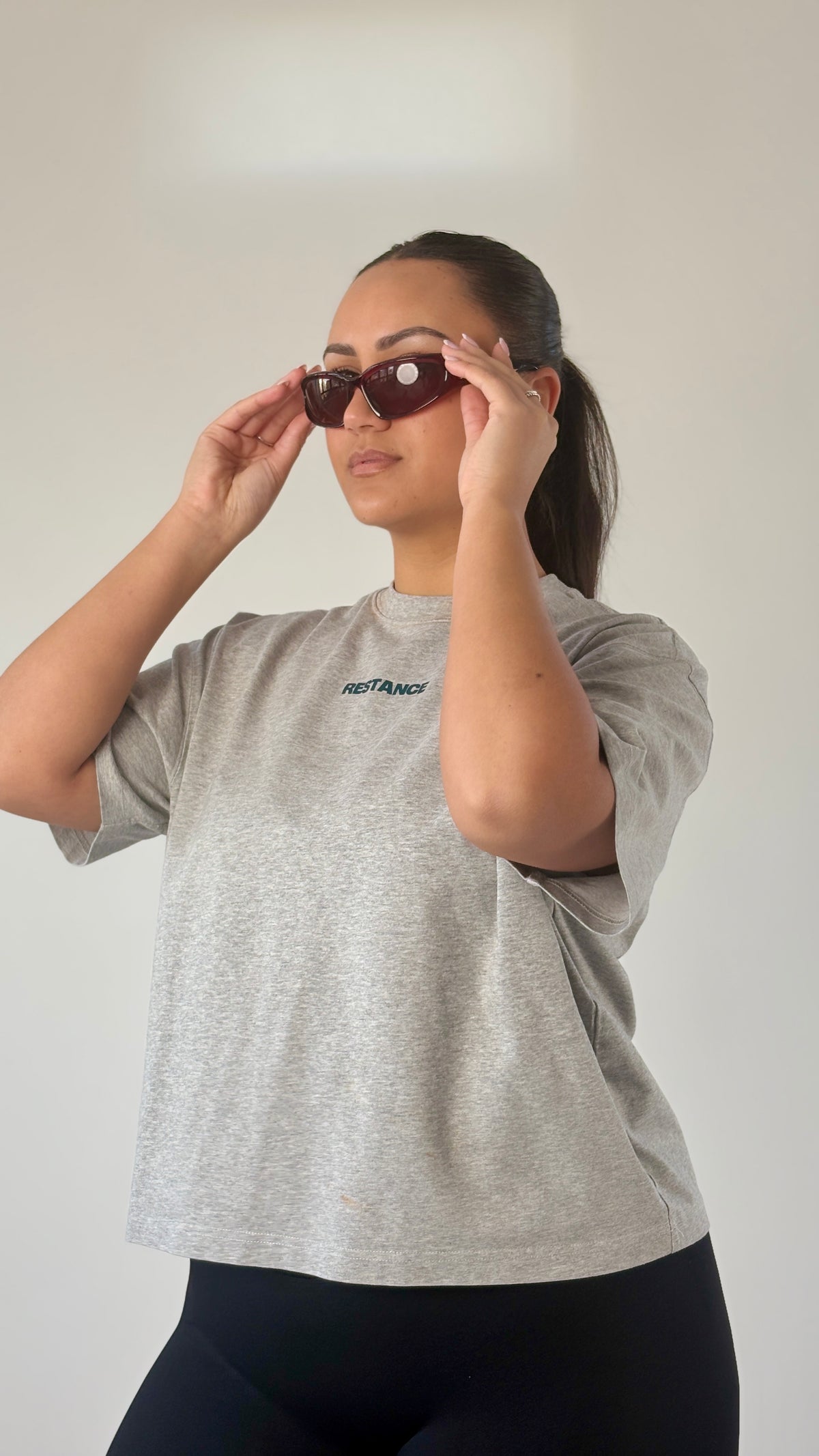 MOTION TEE