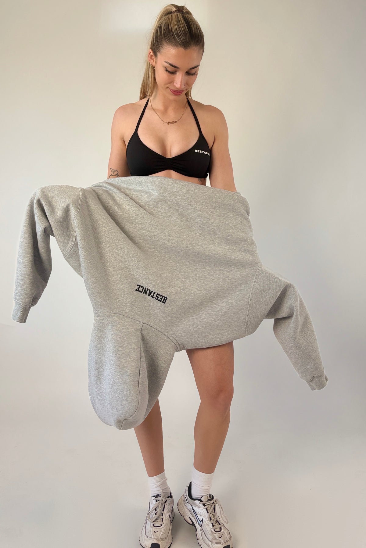 OVERSIZED HOODIE