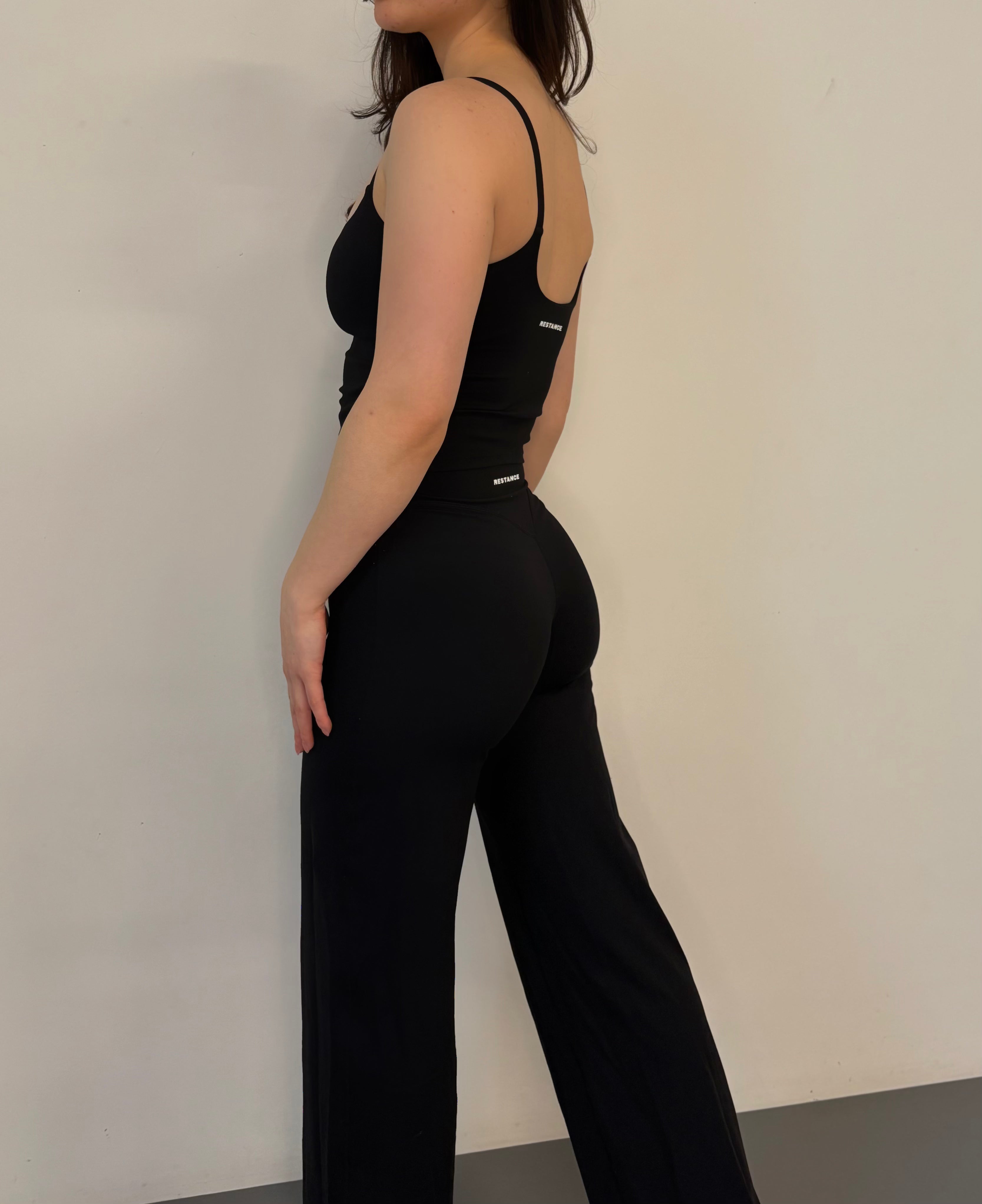 Seamless Motion Straight Leggings