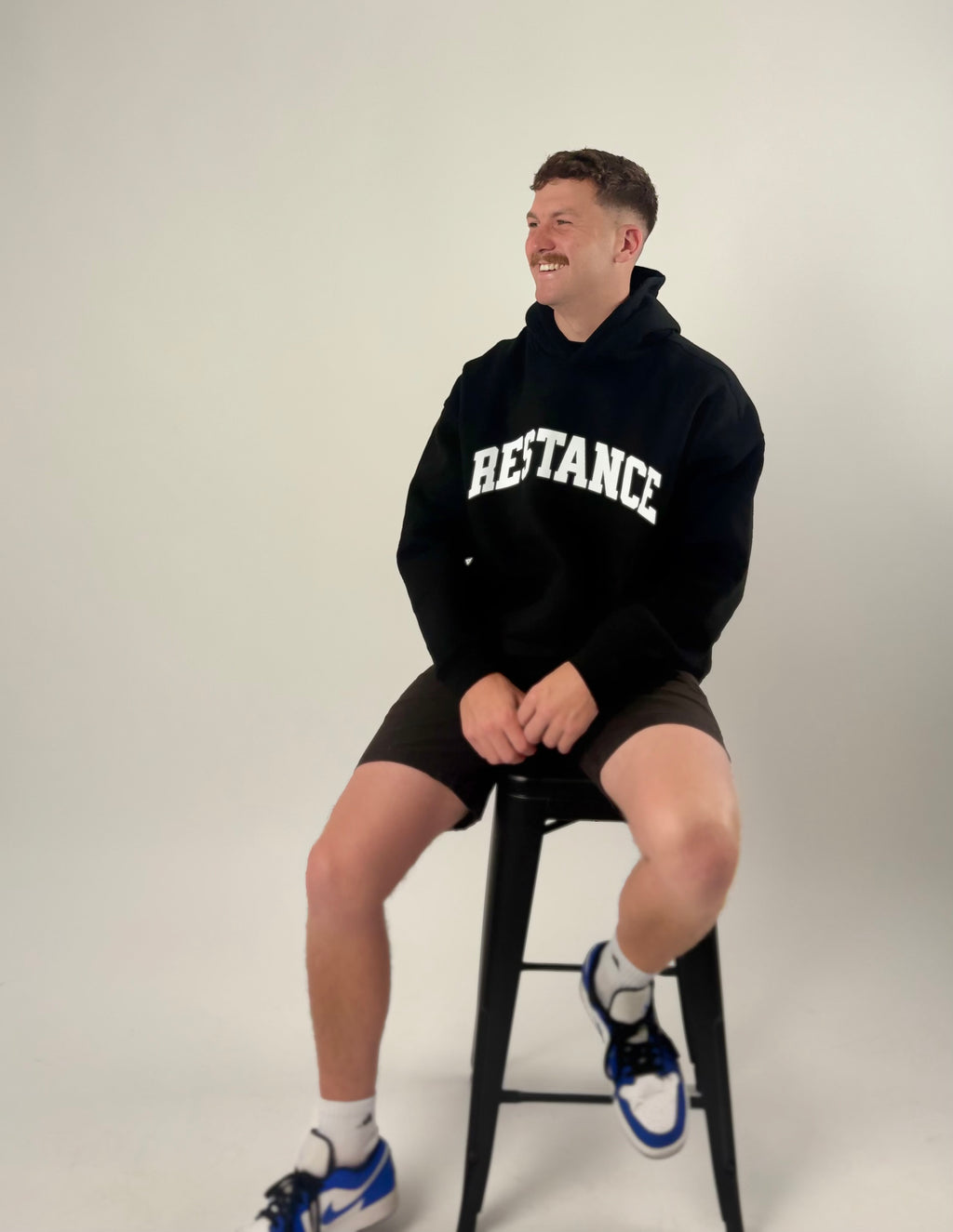 OVERSIZED HOODIE